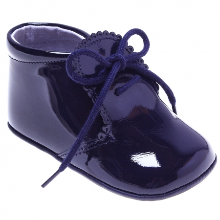 Beautiful Baby Boys Navy Patent Pram Shoes Scallop Edge