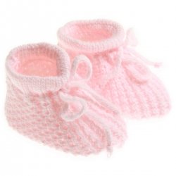 Newborn baby soft knitted booties in pink
