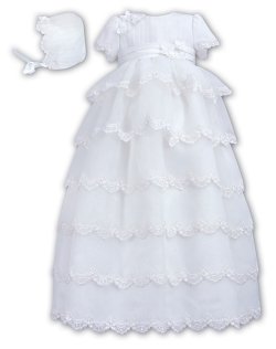 Baby Girls White Christening Robe And Bonnet FREE Keepsake Bag And Free UK Delivery
