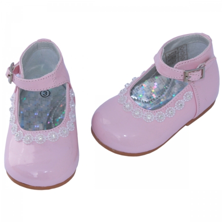 Baby girls patent pink shoes with diamonate and beads decoration