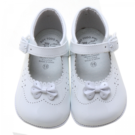 Beautiful Bow Decorated White Leather Patent Pram Shoes for Baby Girls #3