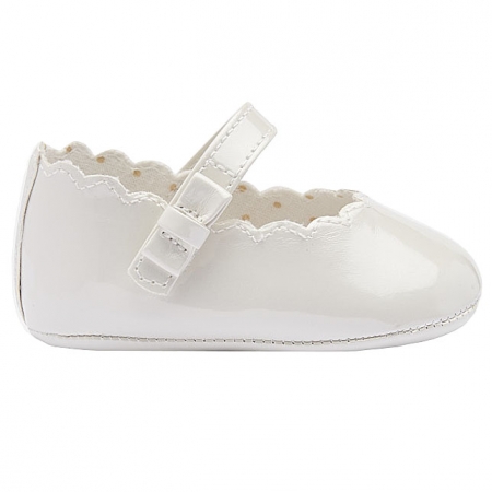 Mayoral Baby Girls Ivory Pram Shoes Scallop Pattern Velcro Fasten #3