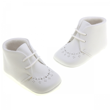 Baby Boys White Shoes In Matt Leather