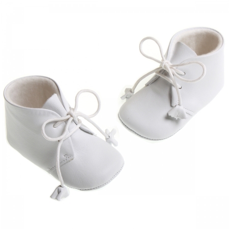 Baby boys white leather Cuquito booties with tassels