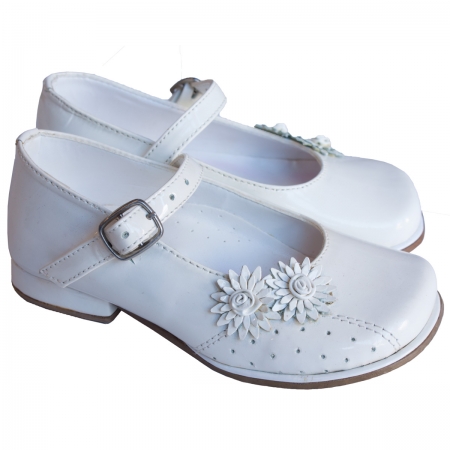 Pretty Originals Girls Off White Patent Shoes In Classic Mary Janes Style With Flowers